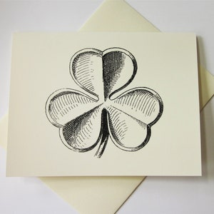 Shamrock Clover Note Cards Stationery Ensemble de 10 cartes en ivoire blanc ou léger avec enveloppes assorties