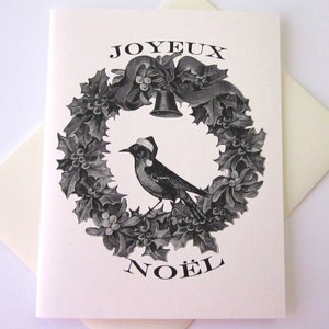 Joyeux Noel Wreath con juego de cartas de nota de pájaro de 10 en blanco o marfil claro con sobres a juego