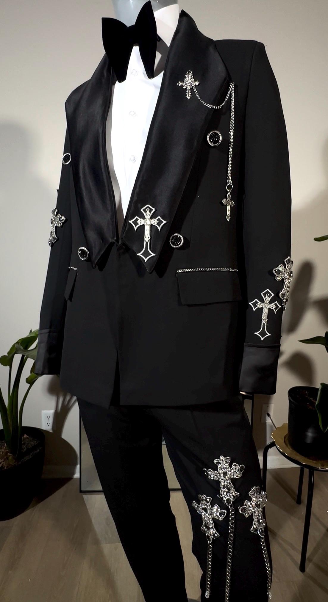 Prom suit, Menswear, tuxedo,mens blazer, black suit, gold suit, chrome hearts, groomsmen, groom suit, evening wear, formal suit, wedding,men