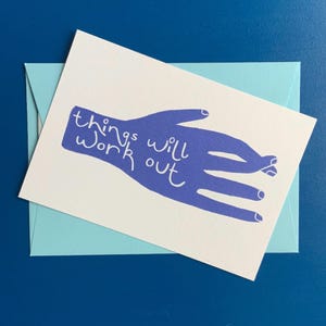 Tarjeta Las cosas saldrán bien Arte Tarjeta de felicitación Papel hecho a mano Impresión artística Tipografía Tarjeta azul 148 x 105 mm