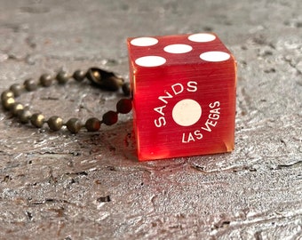 Vintage Sands Hotel Las Vegas dice keychain with 3/4-inch red & white die