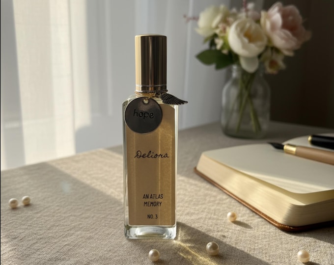 Deliora Perfume: Orange Blossom, Vanilla, Sandalwood - 30ml Eau de Parfum
