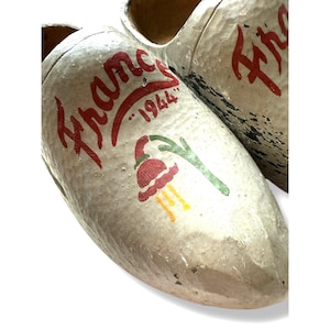 1944 WWII France Hand-Carved Wooden Shoes Clogs Folk Art Flower Militaria French