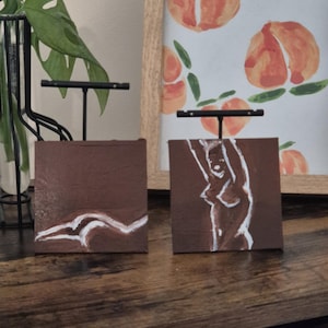 Conjunto de 2 siluetas de mujeres en miniatura pintadas a mano / Acrílico original sobre cartón / Estilo minimalista vintage / Sin marco
