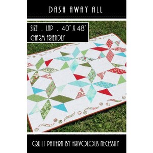 Peut inclure: Un modèle de courtepointe appelé "Dash Away All" pour une courtepointe de genoux mesurant 40 pouces par 48 pouces. La courtepointe est faite avec des carrés de charme et présente un motif d'étoile en rouge, vert, bleu et blanc.