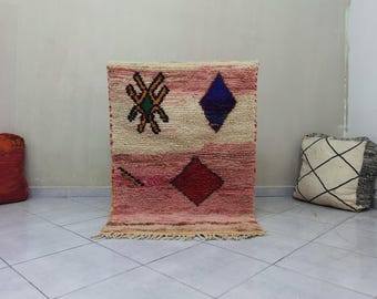 Handmade Pink Wool Berber Rug: Moroccan Boujaad Style