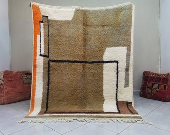 Handmade Beni Ourain Rug: Abstract Brown Lamb Wool Moroccan Rug