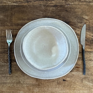 Handmade Off-White Ceramic Dinnerware Set: 5-Piece Unique Pottery