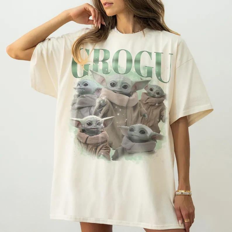Koszulka Disney Star Wars Grogu w stylu vintage, koszulka Disney Baby Yoda, koszulka z grafiką retro Sci-Fi, koszulka z prezentem dla Mandalorian, słodka koszulka dla fana zdjęcie 1