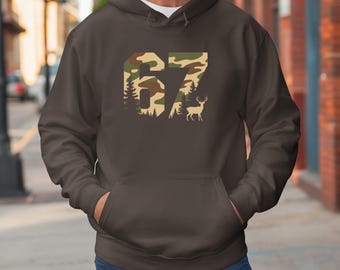 Camo 67 Hunting Hoodie Deer Buck Outdoor Graphic Country Style Hunter Gift Forest Number Hoodie Men's Women's Rustic Hunting Sweatshirt