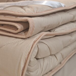 Luxurious camel wool blanket, 100% natural and organic, soft and breathable, hypoallergenic, ideal for winter or year-round use, perfect as a bedspread, sofa throw, or housewarming gift, sustainable and eco-friendly, OEKO-TEX certified, Best gift