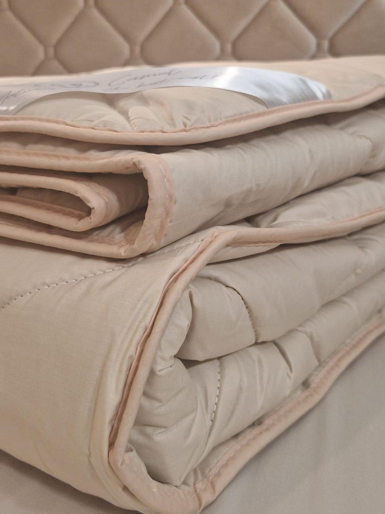 Luxurious camel wool blanket, 100% natural and organic, soft and breathable, hypoallergenic, ideal for winter or year-round use, perfect as a bedspread, sofa throw, or housewarming gift, sustainable and eco-friendly, OEKO-TEX certified, Best gift