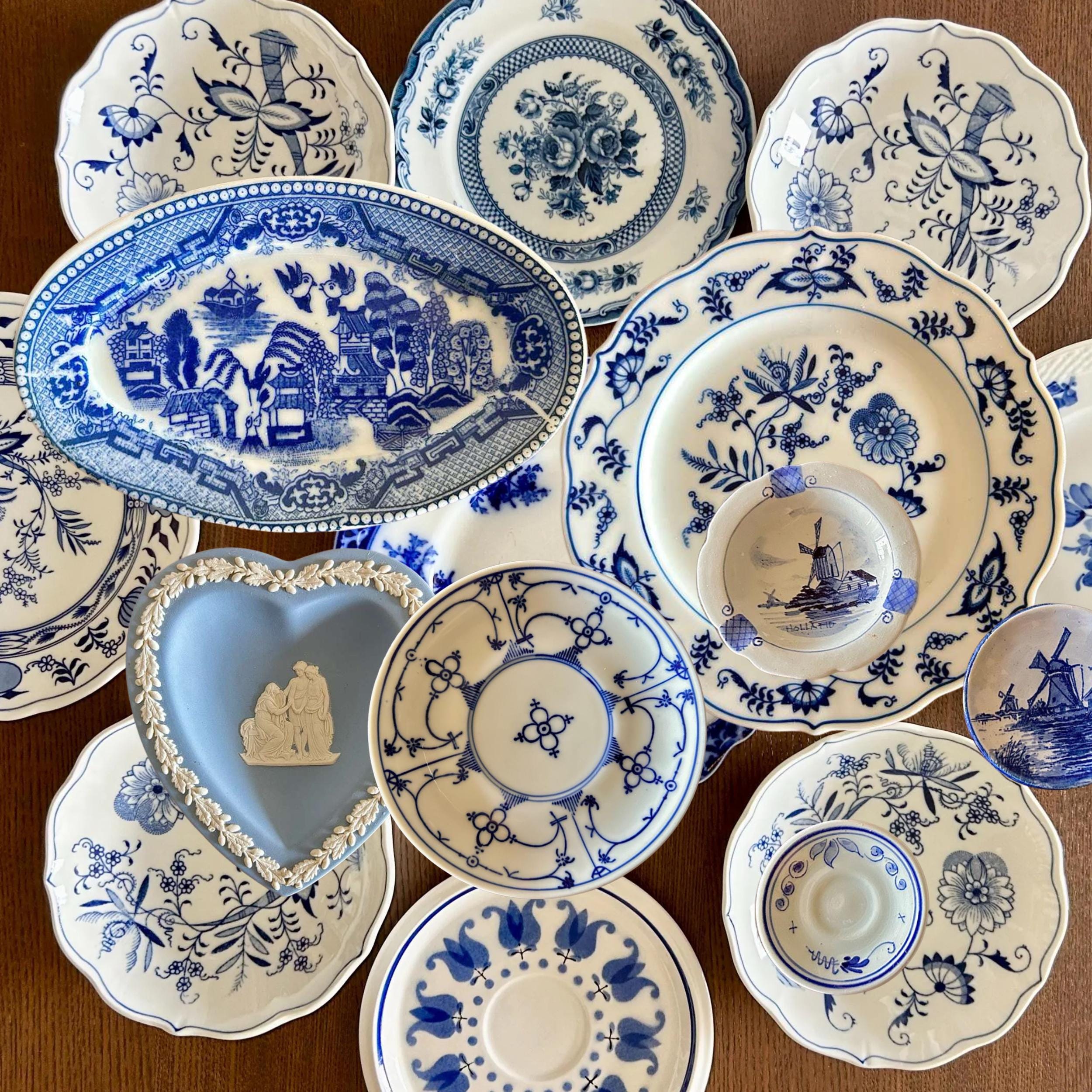 Vintage Blue Plate Wall Set - Etsy