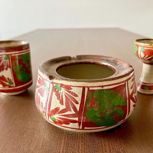 Japanese Hand-Painted Ceramic Set Vintage Floral Ashtray Cup Goblet Rustic Pottery Boho Collectable Ceramic Set for Shelf Coffe table Decor