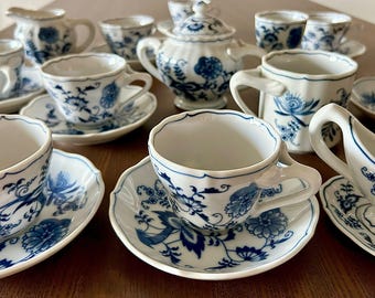 Blue Danube Tea Cup & Saucer Blue and White Floral Japanese China Germany Meissen Blue Onion  Style, Vintage Wedding Tea Party Display TC-1