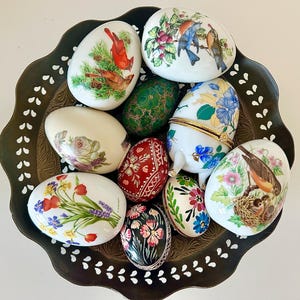 Vintage Egg, Porcelain Wooden Egg Crystal Egg, Floral Bird Design egg, Spring Decor, Easter Hunt Egg, Gift For Kids,  Egg Jewelry Holder