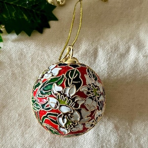Vintage Cloisonné Christmas Ornament Floral Enamel Ball Gold Accent  Xmas Tree Hanging  Holiday Decor Gift for Elegant Festive Styling