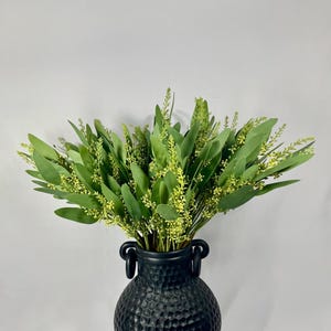 Artificial Green Filler Stem – Faux Eucalyptus-Like Foliage with Tiny Blooms for Floral Arrangements, Bouquets, and Home Decor