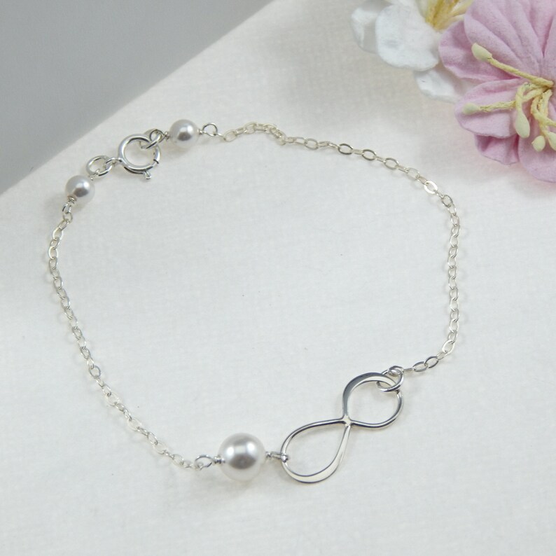 Mother Of The Bride Gift,Mother Silver Infinity Bracelet,Gift to Mom from Bride,Bracelet Gift to Mom from Daughter,Mother Daughter bracelet image 2