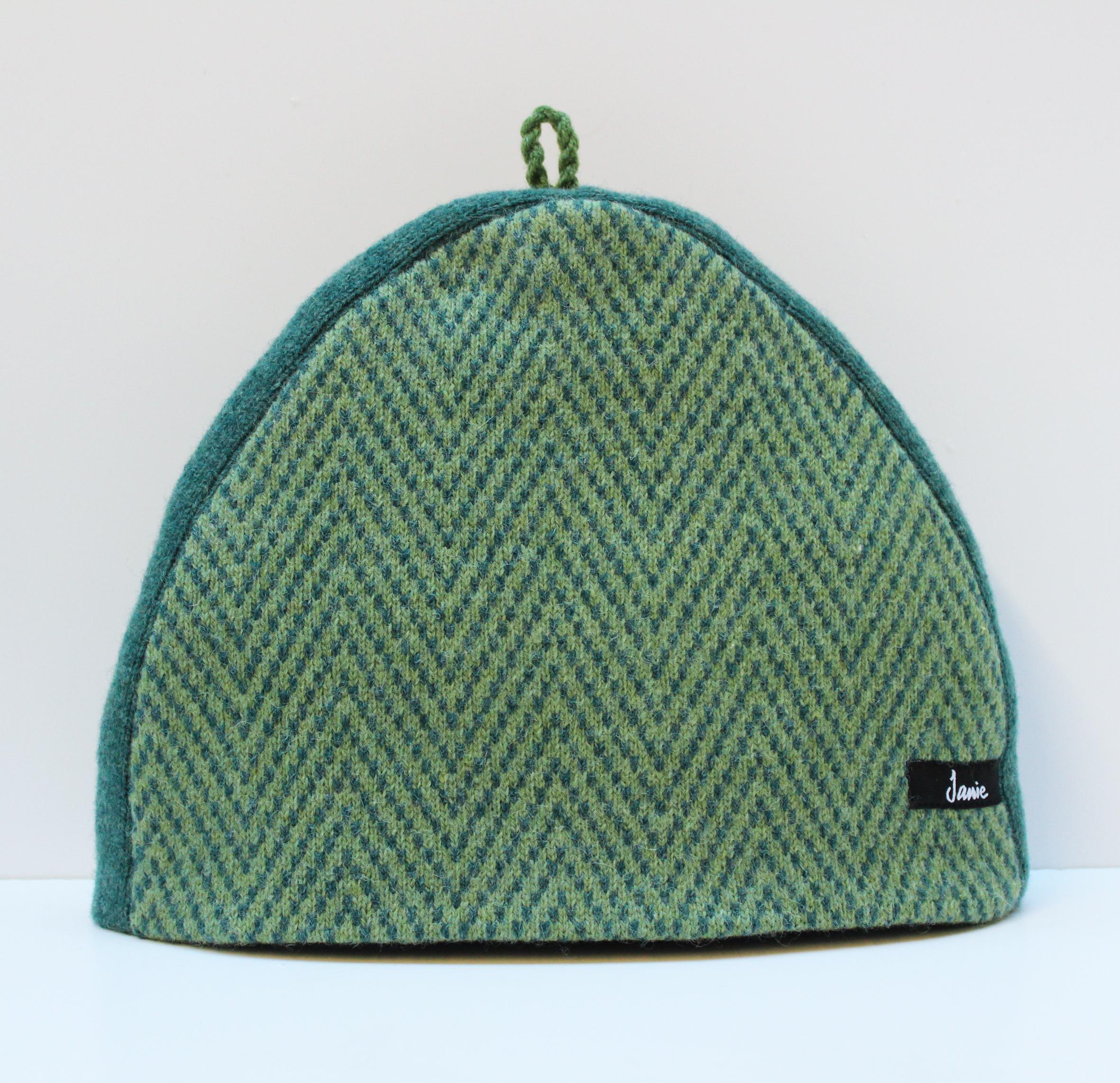 Tea cosy in Green Herringbone pattern