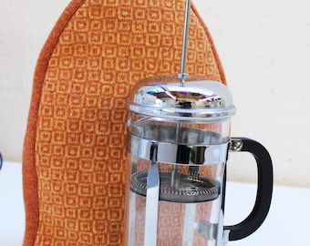 Cafetiere cover in orange geometric