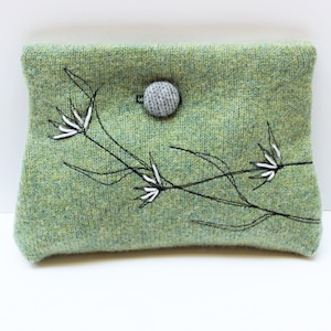 Embroidered wildflower purse Lime green