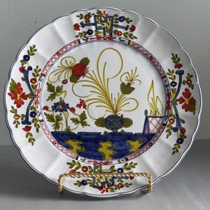 Italian Faience Dinner Plate: Hand-Painted Blue Carnation Majolica, Made in Italy. Prized Possessions USA.