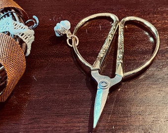 Elegant Small Gold Embroidery Scissors with Pumpkin Charms