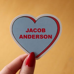 Jacob Anderson vinylsticker snoep hart blauw/roze Interview met de vampier IWTV Louis