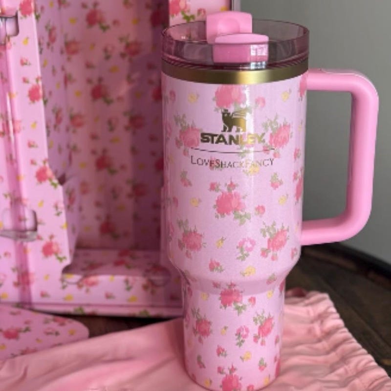 Gourde Stanley X Love Shack Fancy - 40 Oz (1,18 L) Rose Et Blanc, Isotherme, Neuve