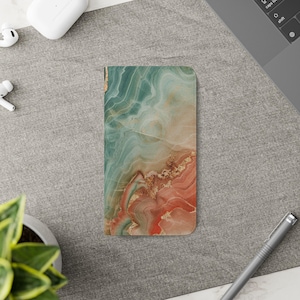 Portemonneehoesje met groen marmerpatroon - elegante flipcover van imitatieleer met kaarthouder