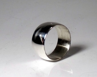 8mm Sterling Silver Low Dome Band RF405