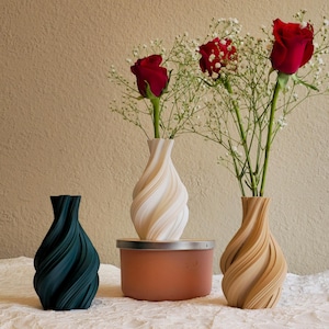 Twisted Small 3D Printed Vase