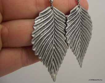 Antiqued Silver Leaf Earrings, Gift under 20, Woodland Jewelry, Fall jewelry fashion