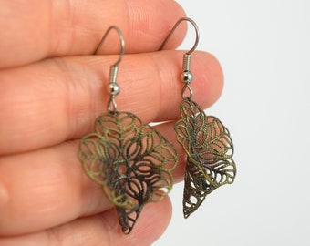 Antiqued Brass Boho Floral Filigree Earrings, Elegant Brass Bohemian Flower Earrings Gift for Women