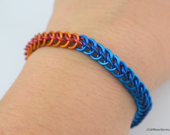 Rot, Orange und Blau halb persische Chainmail eloxierte Aluminium Armband, Geschenk für ihn oder sie, Renaissance Chainmaille Armband