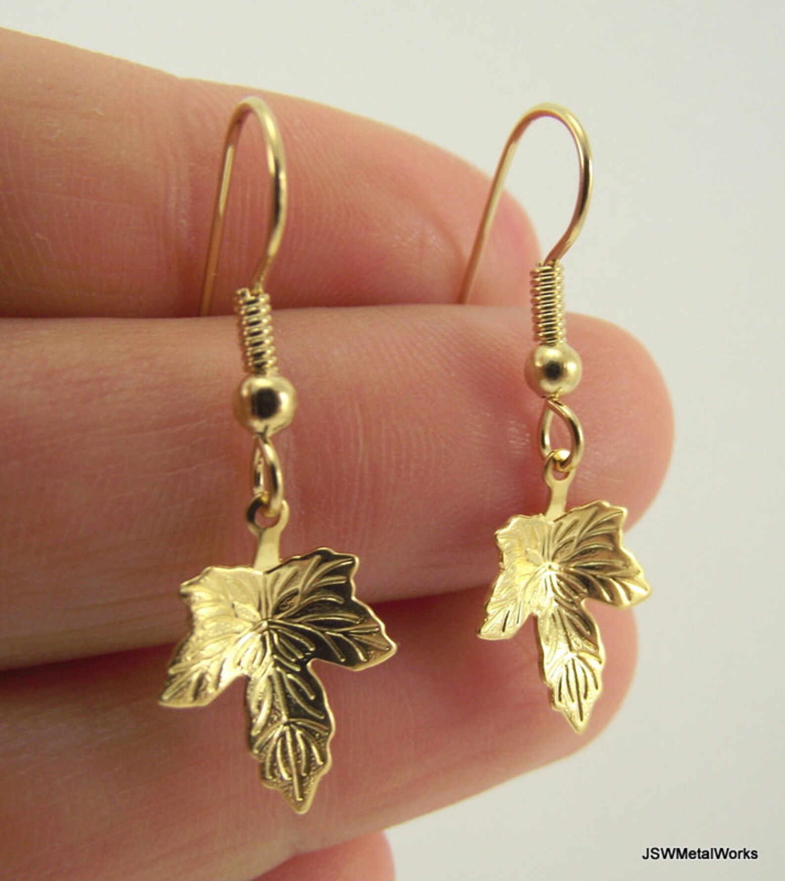 Small Gold Leaf Earrings Gold Minimalist Woodland Jewelry Etsy