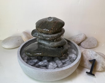 4-Tiered Tabletop Fountain w/ Earth Toned Rocks