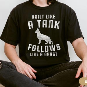 Camiseta de pastor alemán, camiseta de perro con humor militar para él, camiseta de perro de servicio veterano para adiestrador K9, regalo para mamá y papá.