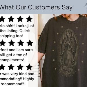 Puede incluir: Camiseta gris oscuro con una ilustraci&oacute;n detallada de una figura religiosa, rodeada por un halo y estrellas. La camiseta tiene el texto "What Our Customers Say" y rese&ntilde;as de clientes con calificaciones por estrellas. Estilo c&oacute;modo e informal.
