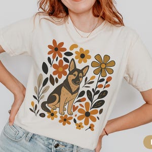 German Shepherd Boho Floral Shirt Cute Fall Gift for German Shepherd Owner Dog Flower Shirt Autumn Colors Retro Dog Tee Vintage Kids Tee