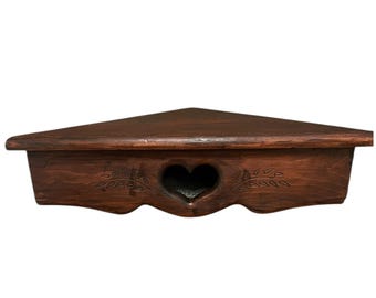 Prateleira de canto em forma de coração, feita à mão em madeira - Decoração para casa de campo ou fazenda.