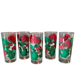 Set of 5 &quot;Summer Fantasy&quot; Geranium Drinking Glasses Avon produced in 1980s.
