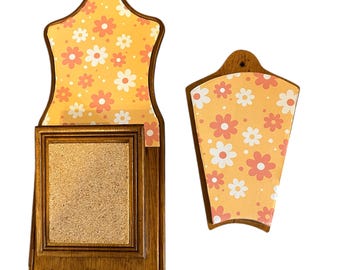 Vintage Nevco Wood Kitchen Wall Set-Flower Power Key and Knife Holder with Cork Board.