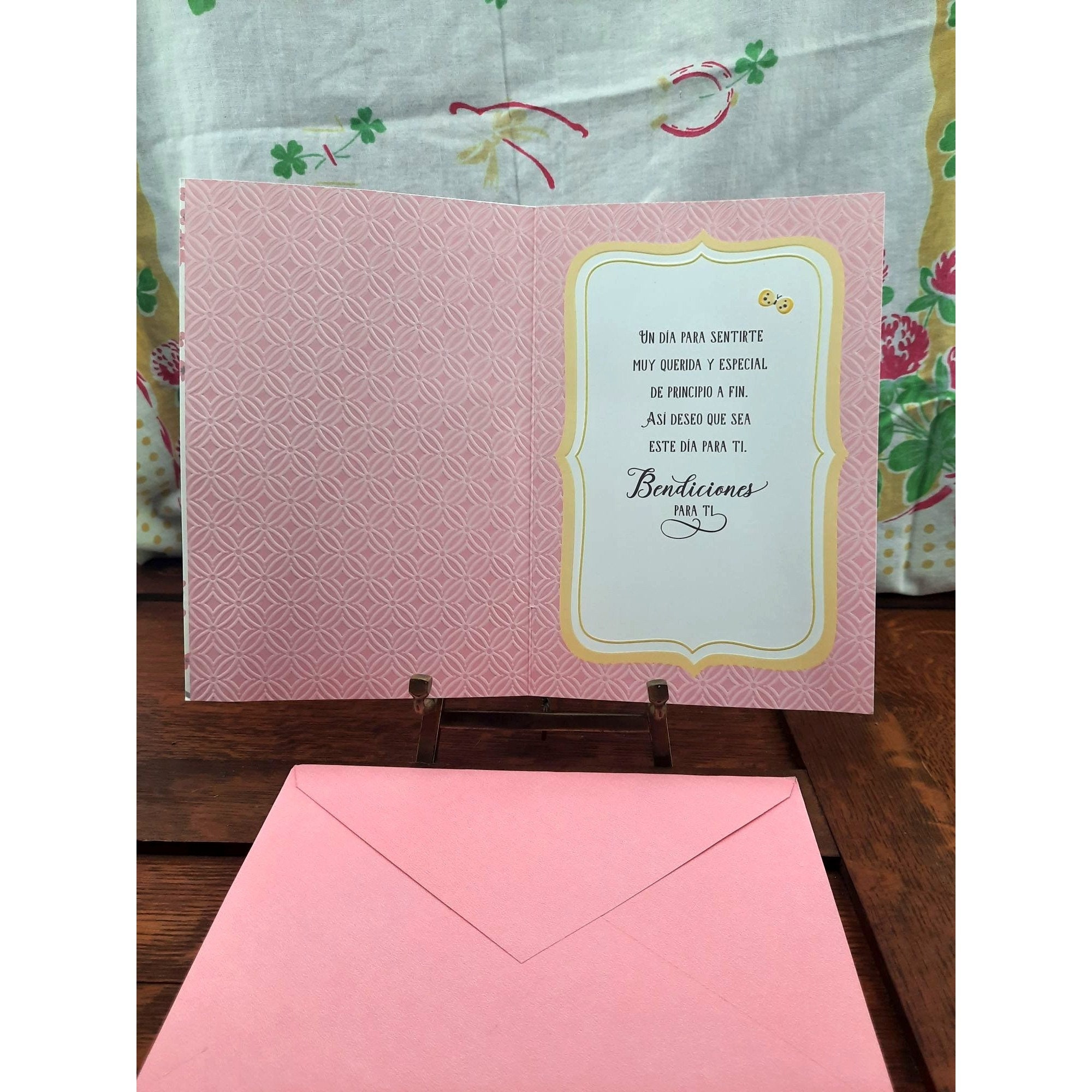 Hallmark Vida Spanish Mother's Day Card Floral Embossed Pink Foil New ...
