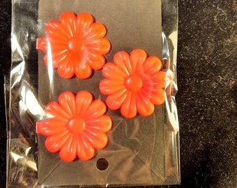 Vintage Barrette Large Orange Daisies 1970s NEW Blacklight Glow Set
