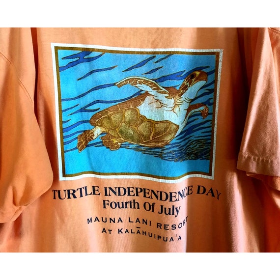 Vintage T-Shirt 1990s Turtle Independence Day Fou… - image 1