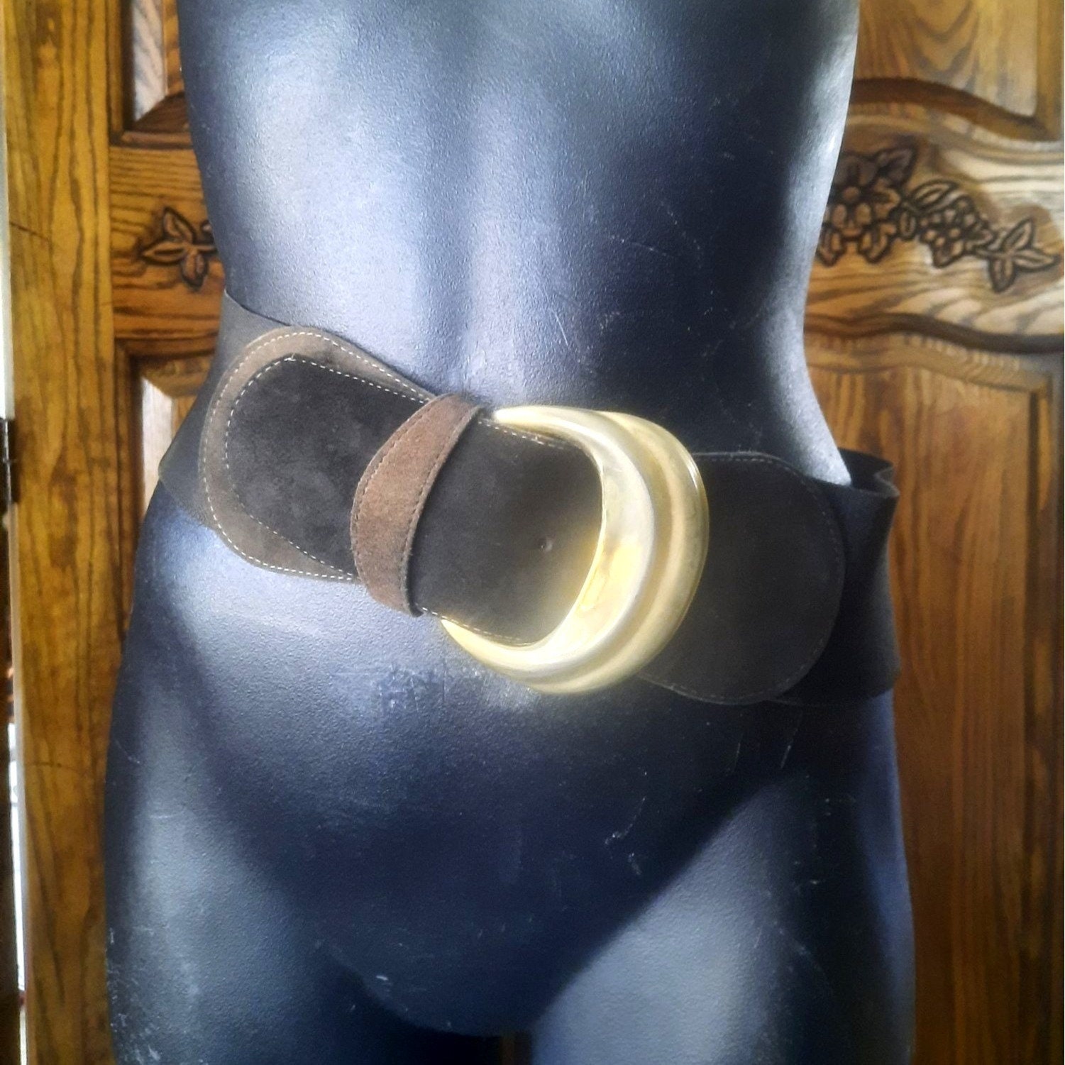 Vintage Express M Leather Stretch Belt 1980s Faded Black  display picture 1