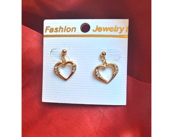 1980s Deadstock Vintage Costume Jewelry Petite Diamond Heart Dangle Gold Tone Earrings