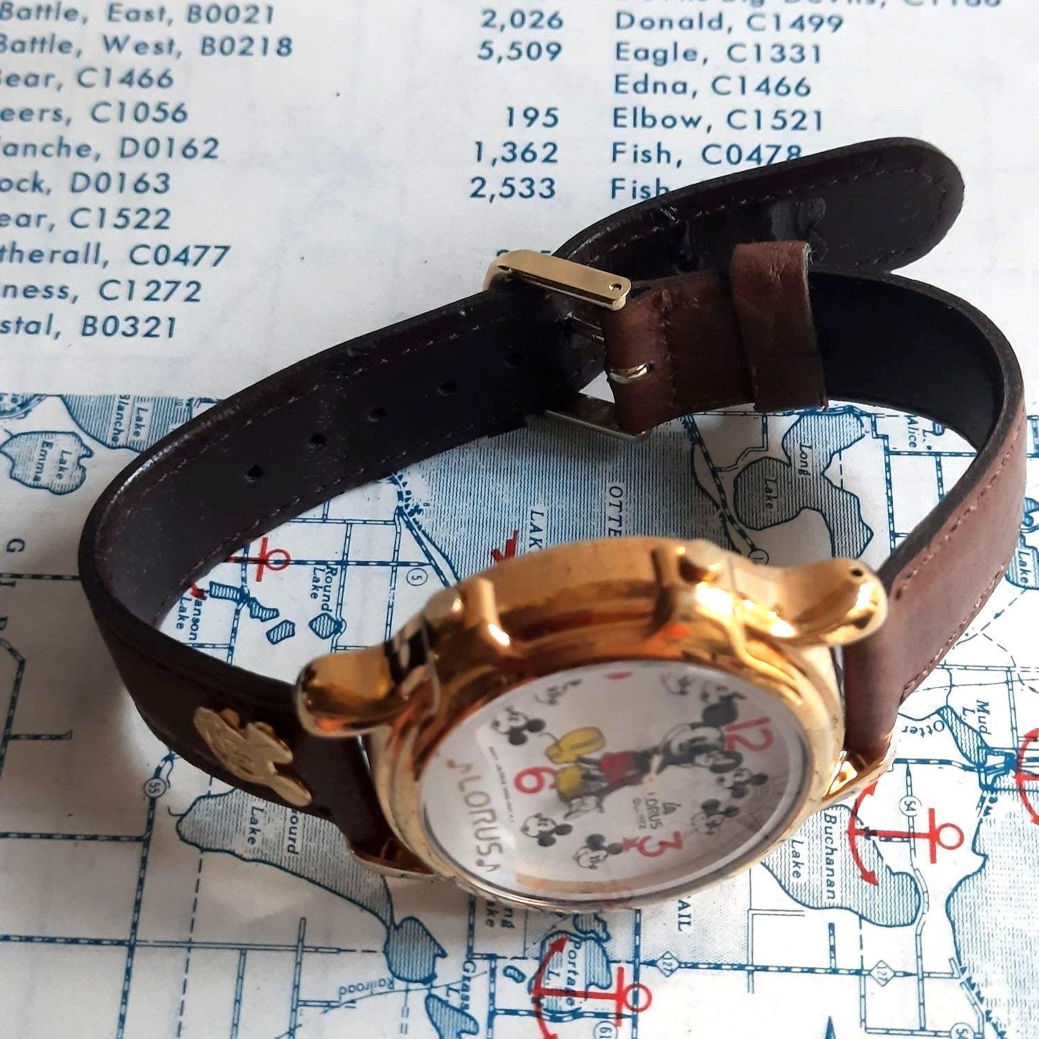 Lorus Walt Disney Musical Mickey Mouse Quartz Unisex Watch V422-011 R2 Running Vintage Disney Lorus Musical Mickey V422-011 R2 Watch  main image 2